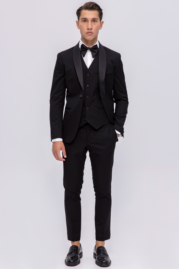 Slim Fit Elastic Tuxedo In Black