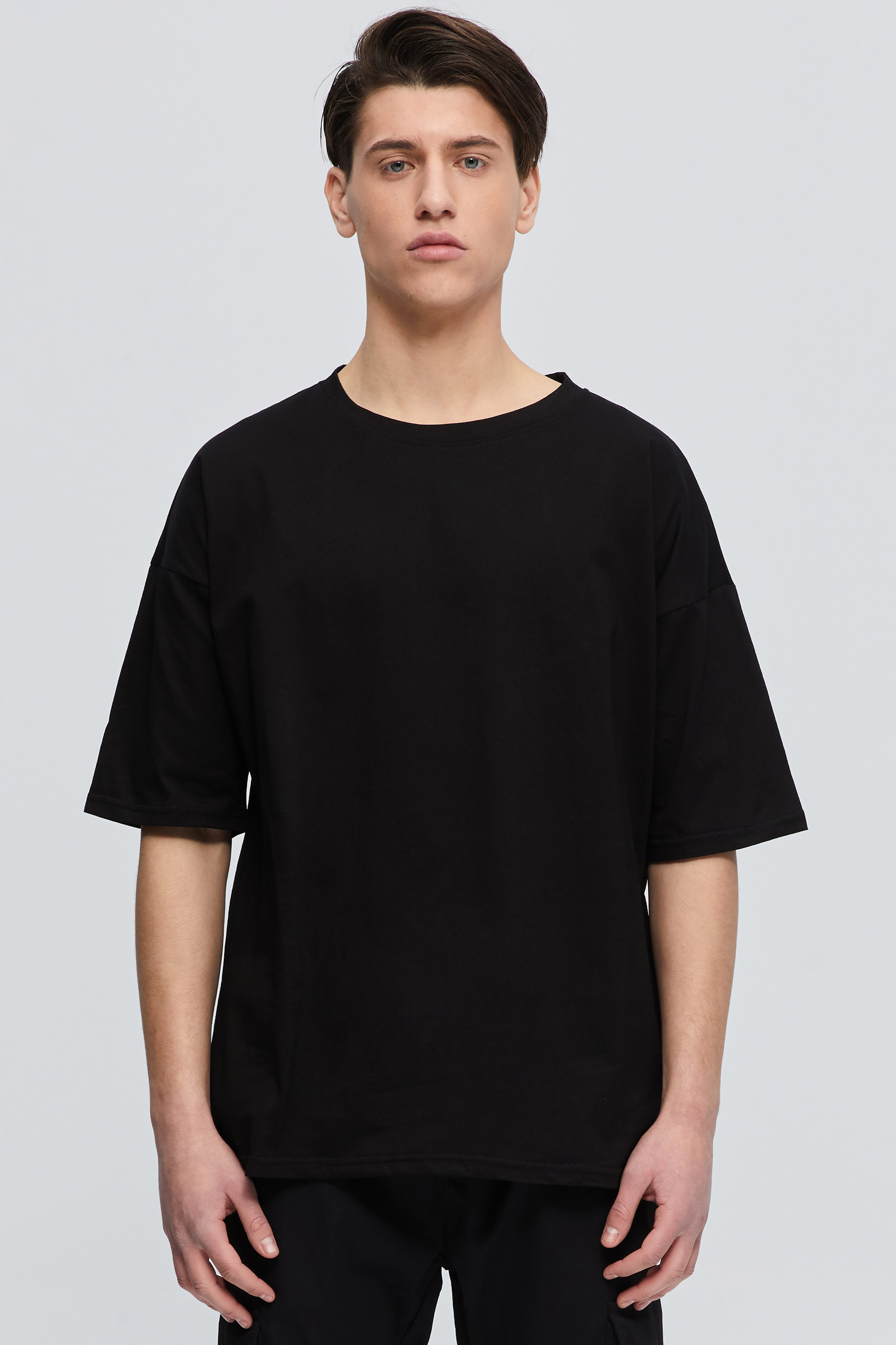 Black T-Shirt In Relaxed Fit | Aristoteli Bitsiani